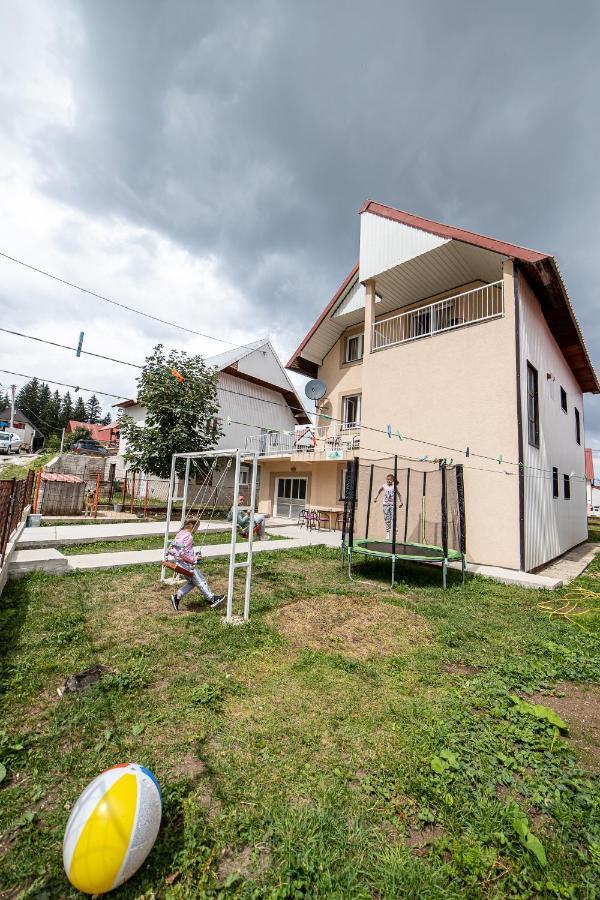 Snam Rooms&Apartment Žabljak Eksteriør billede